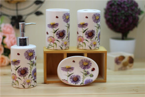 Everlasting Purple Daisy Ceramic Bathroom Accessories